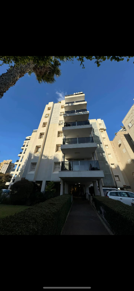 תמונה ממוזערת 3