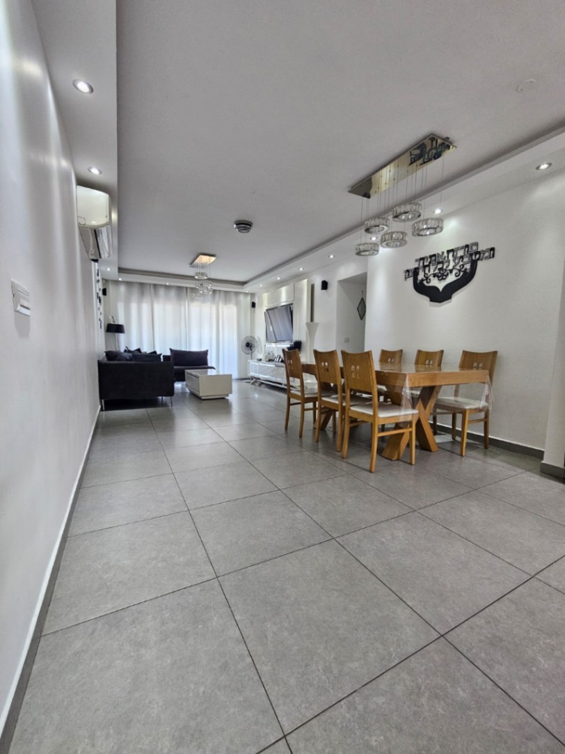 תמונה ממוזערת 3