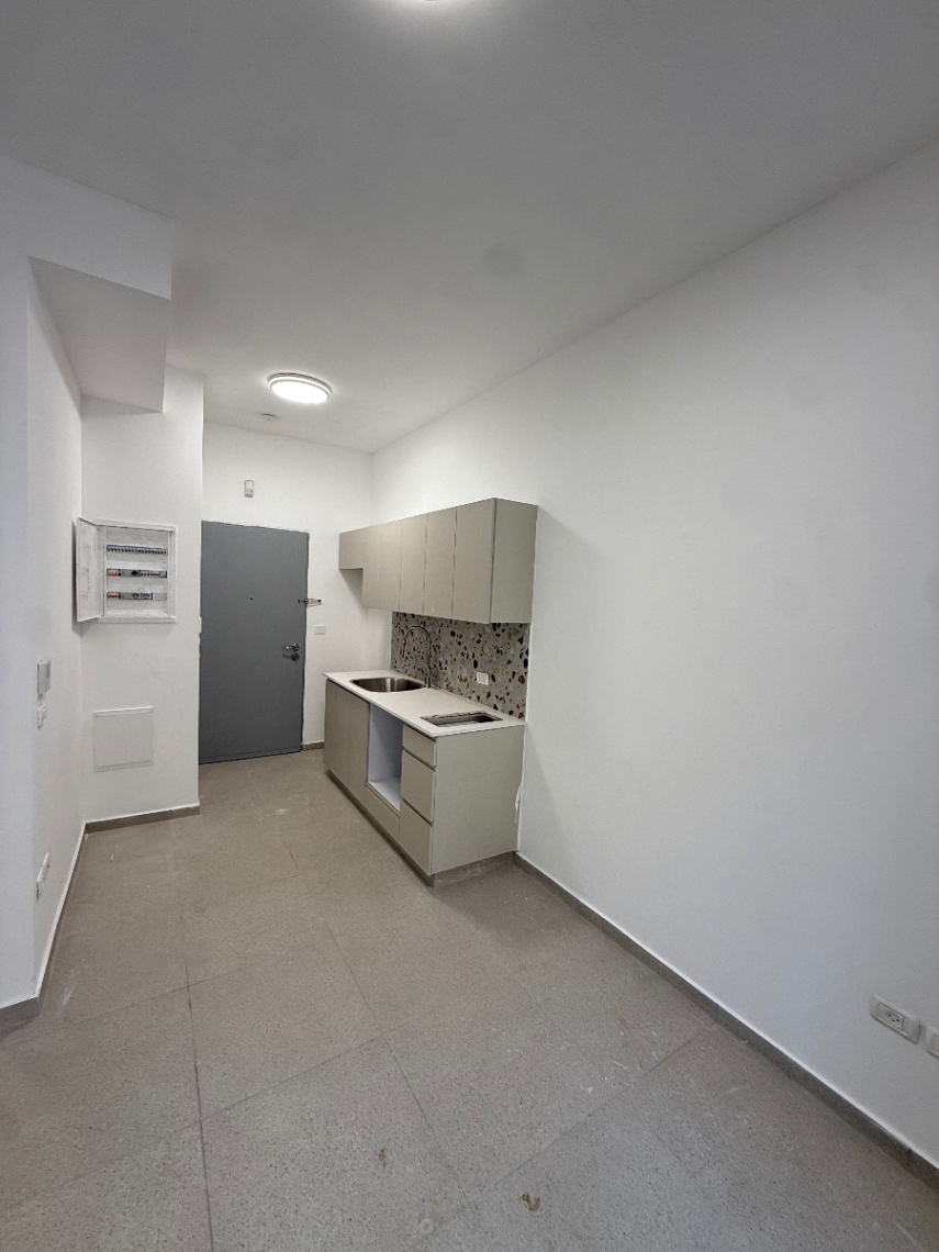 תמונה ממוזערת 5