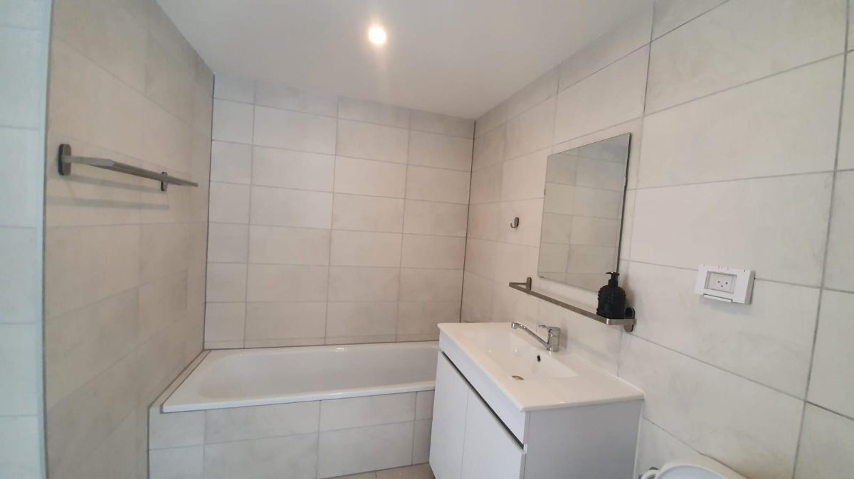 תמונה ממוזערת 4