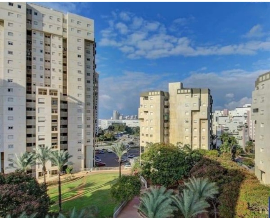 תמונה ממוזערת 4