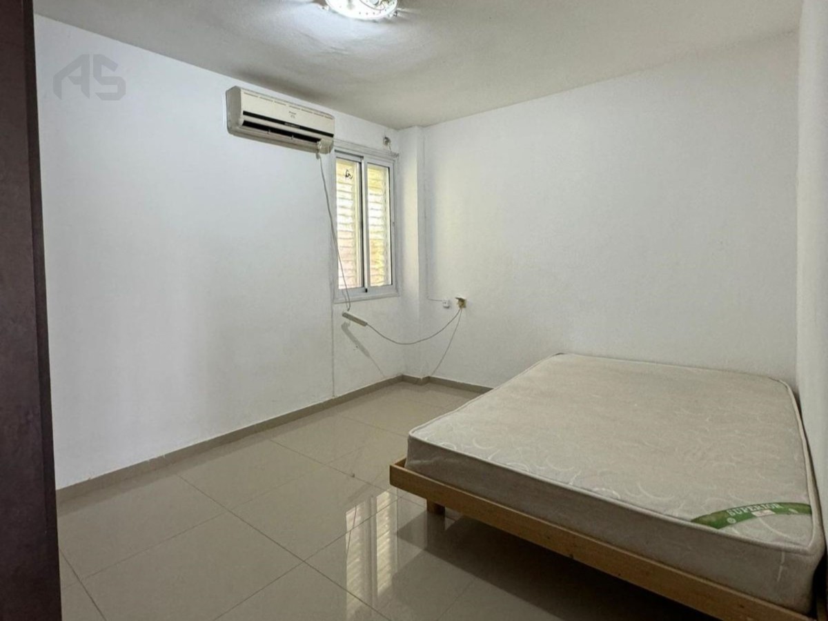 תמונה ממוזערת 4