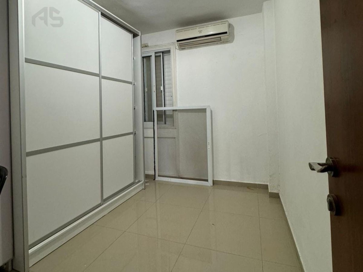 תמונה ממוזערת 5