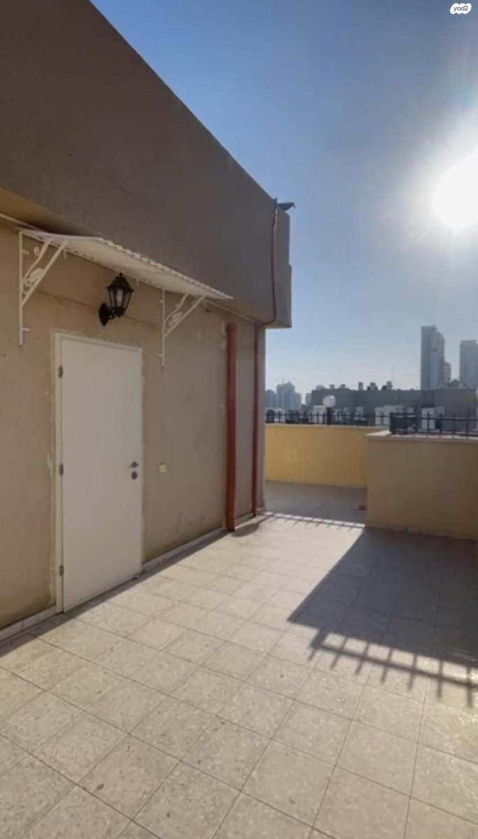 תמונה ממוזערת 2