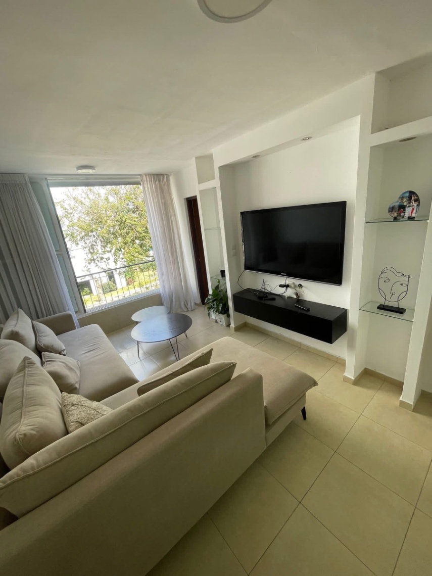 תמונה ממוזערת 8