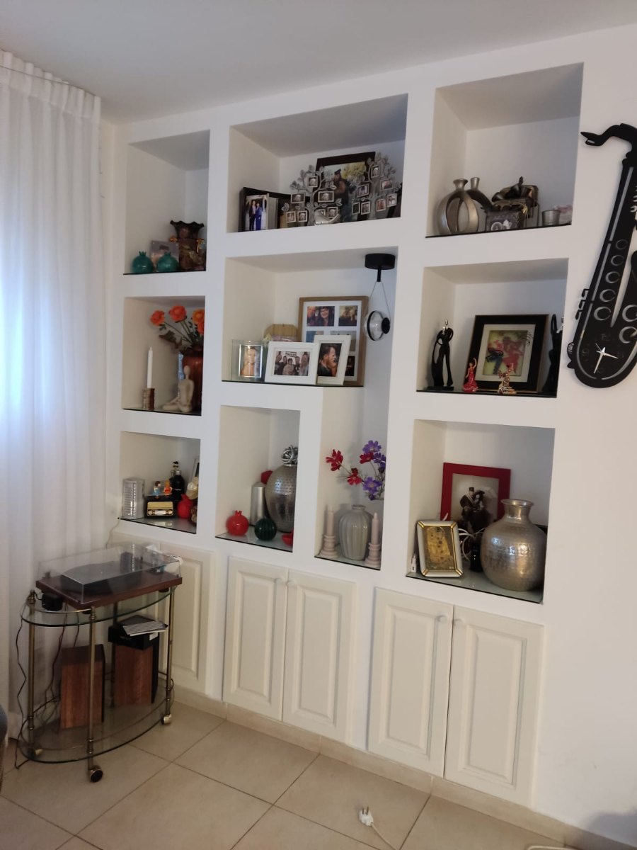 תמונה ממוזערת 4