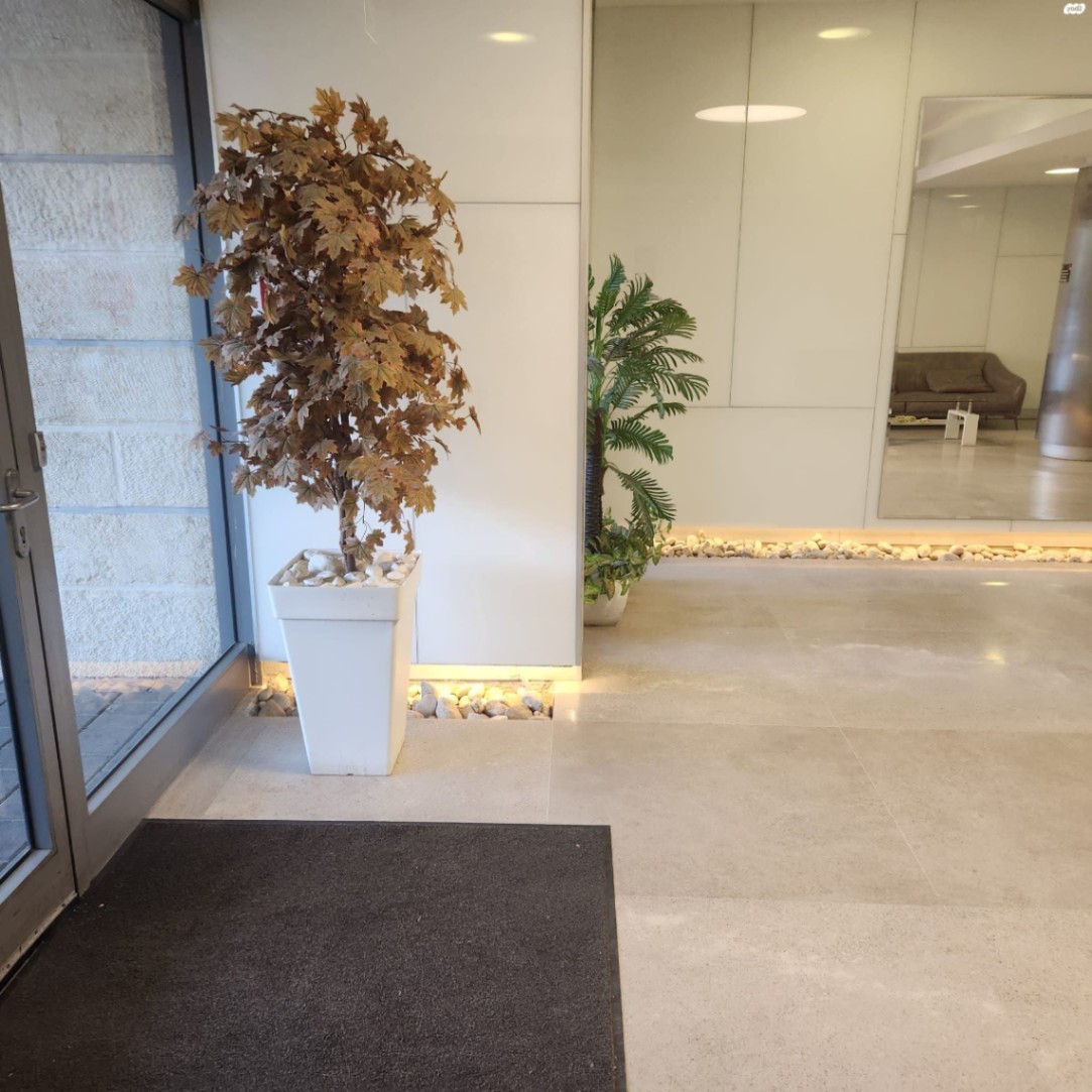 תמונה ממוזערת 7