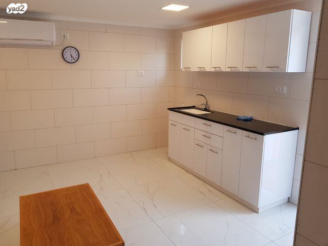 תמונה ממוזערת 5