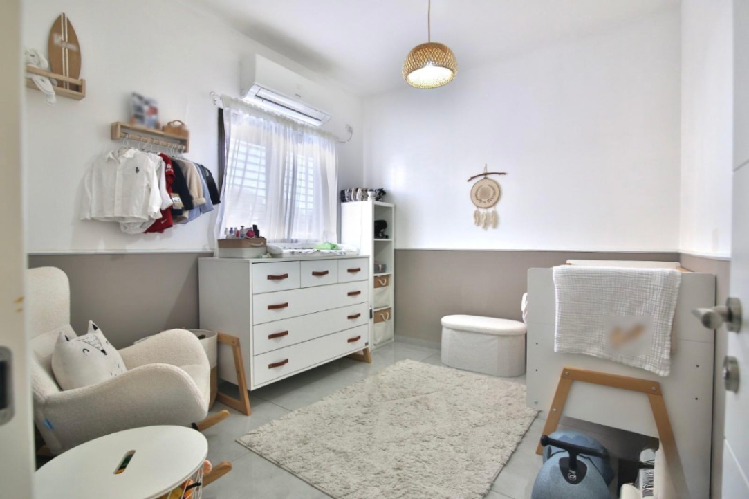 תמונה ממוזערת 5