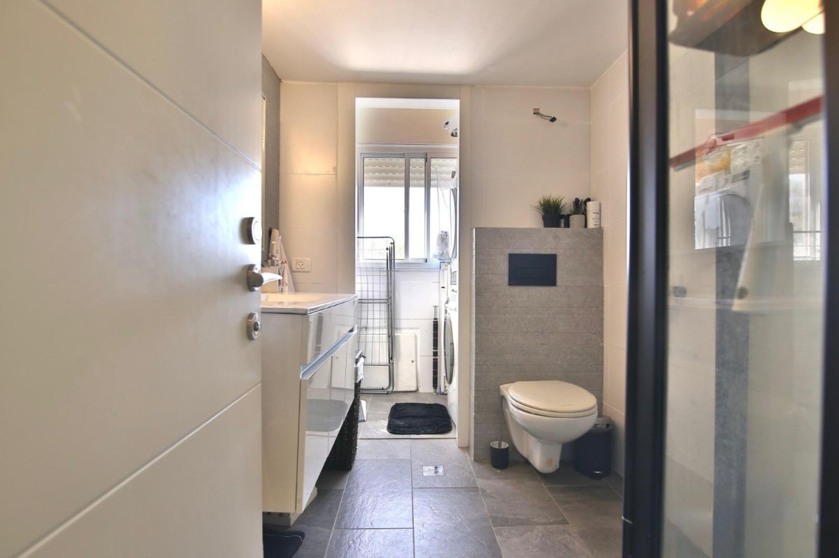 תמונה ממוזערת 8