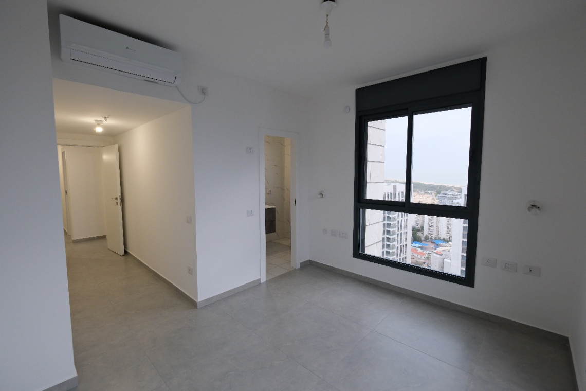 תמונה ממוזערת 4